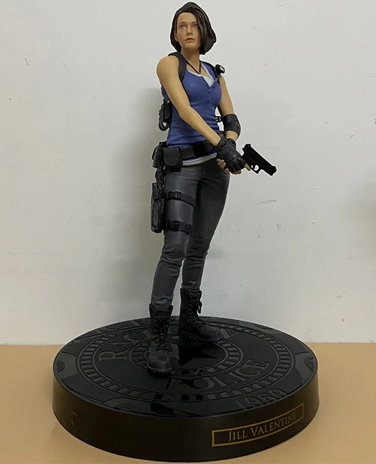 JILL VALENTINE RESIDENT EVIL 3 FIGURA 28CM